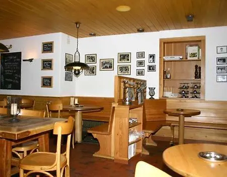 Haus Darioli Πανσιόν
